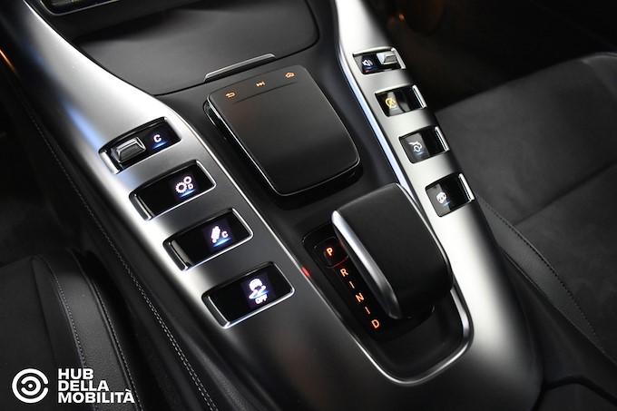 MERCEDES-BENZ GT AMG